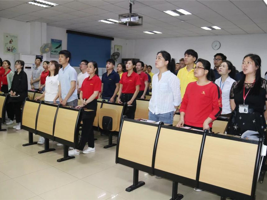 推進圈長學習會,共同進步 推進圈長學習會,共同進步